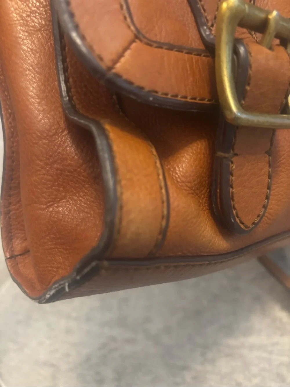 VINTAGE Fossil Leather Messenger Bag Brass Accents Leather Strap